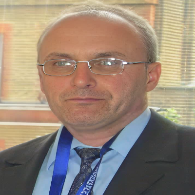 Dr. Dariusz Jacek Jakobczak