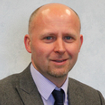 Dr. Michael Thomas